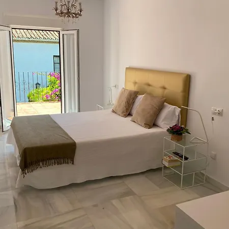 Tarifa Especial, Sin Aglomeraciones En Piscina Y Playa, Cerca De Puerto Banus Lägenhet
